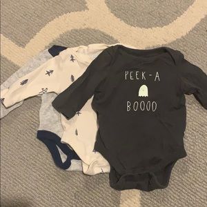 Long sleeve 0-3 month onsie